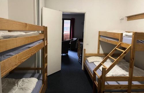 Eaux-Bonnes Apartment | Le Chalet - Piscine - 2 Pièces pour 9 Personnes MAE-6003