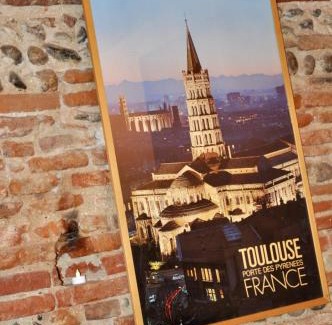 Arnaud Bernard Apartment | Le Charme d'Arnaud Hypercentre Wifi Accueil gratuit h24