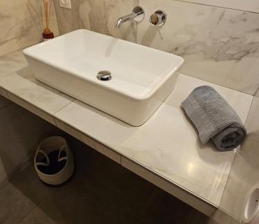 Montauriol Apartment | Le chateau