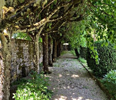 Riviere-les-Fosses Bed & Breakfast | Le clos du marronnier