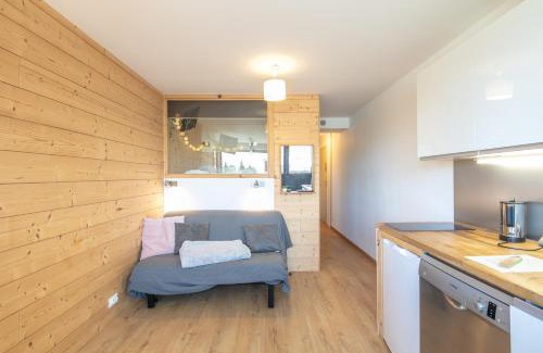 Chamrousse Apartment | Le Cocon d'Edwige - Vue montagne