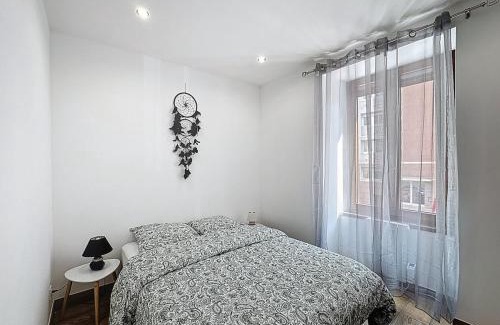 Bellegarde-sur-Valserine Apartment | Le Cocon - 5min gare à pied - Balcon - Centre ville