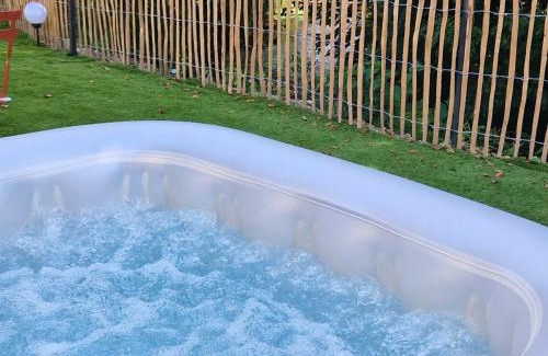 Saint-Laurent-de-Medoc Villa | Le Cocon Terracotta & Spa