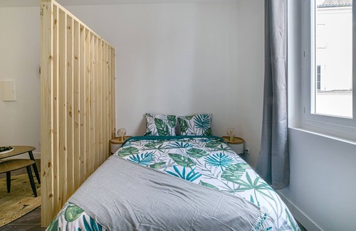 Villeneuve-sur-Lot Apartment | Le Cocon Villeneuve - Studio Apartment, Sleeps 2