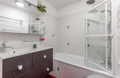 Chatillon Apartment | Le Colibri - 3 chambres et balcon