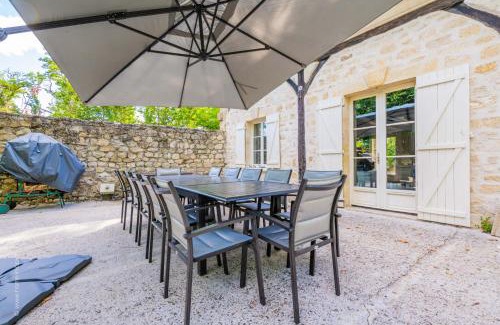 Montgeroult Villa | Le Colombier - Magnifique Maison avec Piscine