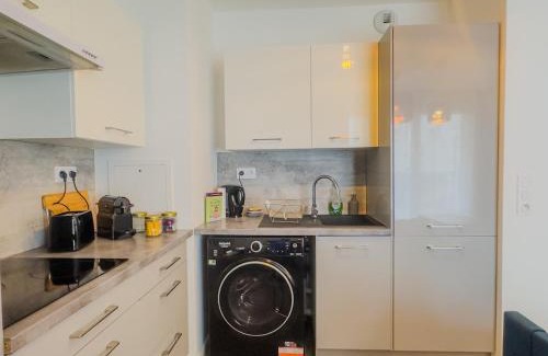 Carrieres-sous-Poissy Apartment | Le Cosy Chic - F2