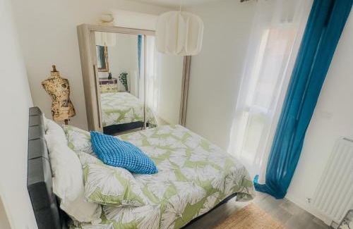 Carrieres-sous-Poissy Apartment | Le Cosy Chic - F2