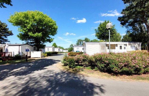 Saint-Jean-de-Monts House | Le Cottage Assinie - Camping du Bois Masson