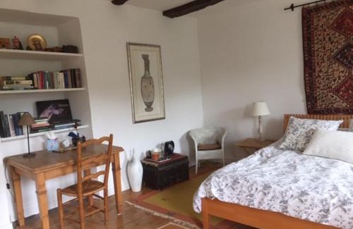 Saint-Just-sur-Viaur Bed & Breakfast | Le Couvent