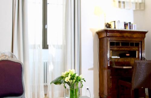 Hotel-de-Ville Apartment | Le Couvent Marseille