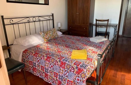 Fondachello House | Le decime tranquil retreat 10 minutes to Taormina. Double room in 1800's casale