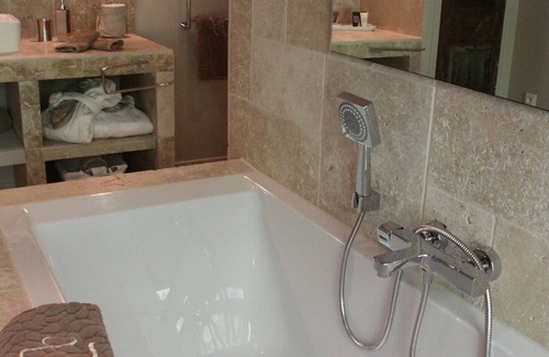 Alleins House | Le Domaine de Méjeans