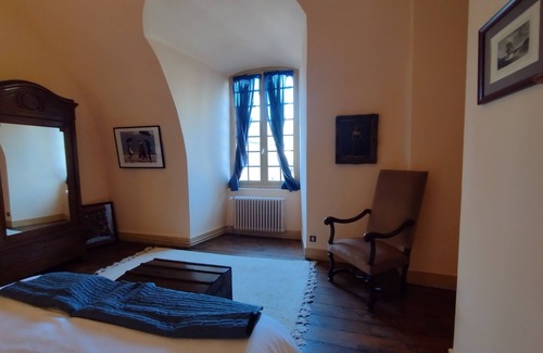 Balsac Other | Le Donjon du Chateau de Balsac, between Conques and Rodez