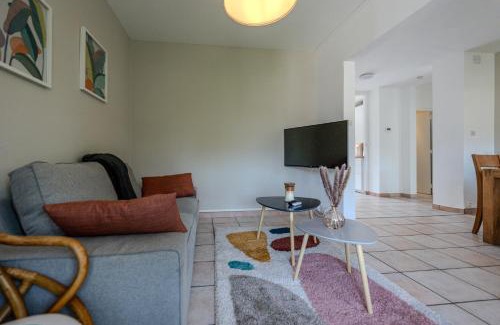 Saint-Martin-d'Heres Apartment | Le Fernand - Campus - Parking