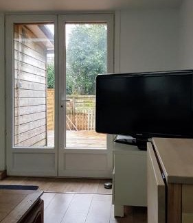 Deville-les-Rouen Apartment | Le FleuryTerre - Grand 2 pièces avec terrasse