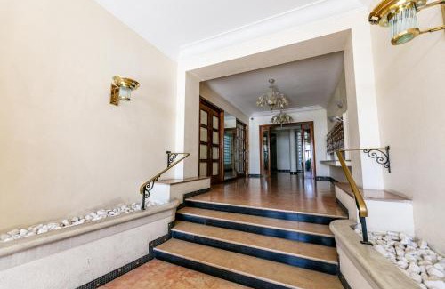 Les Baumettes Apartment | LE FLORIDE AP4156 Nice, by Riviera Holiday Homes