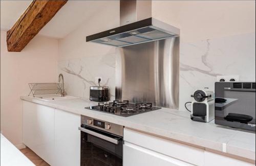 L'Isle-sur-la-Sorgue Apartment | Le fort 7 Appart centre ville