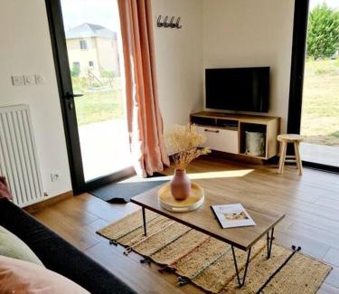 Gabriac Villa | Le Gîte "Aubrac" Haut de gamme, Jardin, Piscine