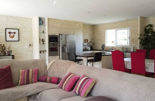 Lagarde House | Le Gite à JP