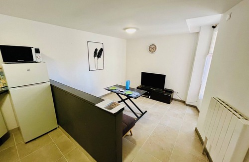 Les Mees House | Le gite des Pénitents