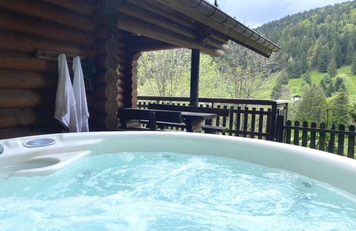 La Bresse Ski Chalet | LE GRAND CERF Chalet en rondins avec SPA Jacuzzi