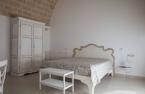 Castellaneta Other | Le Grotte di Sileno Farmhouse. The magic of the real Apulian Experience.
