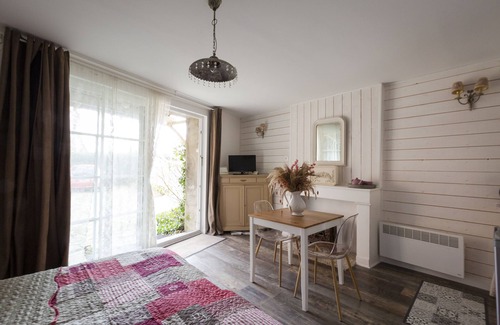 Cahon Bed & Breakfast | Le Jardin-chambres D'hôtes en Baie