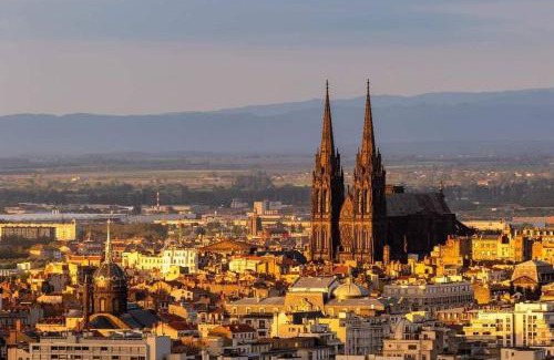 Chamalieres Apartment | Le Landouzy #Parking#Netflix