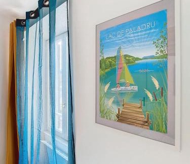 Voiron Apartment | LE LOFT, 2 chambres 85 m2, hyper centre, proche gare