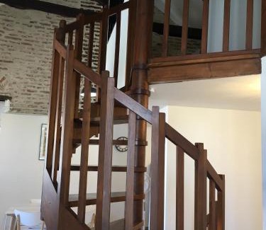 Cahors Old Town Apartment | Le Loft Du Chateau Du Roi