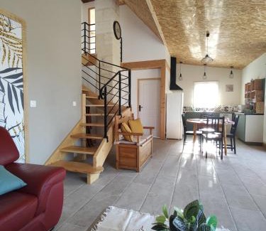 Saint-Leon House | Le Logis de Jade