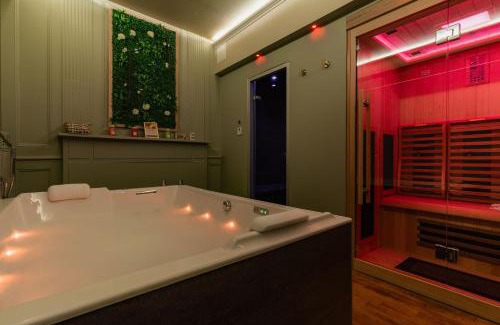 Vitre House | Le Love Castel Bien-être & pièce secrète