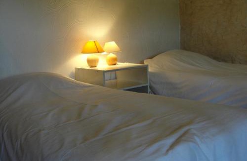 Quinson Bed & Breakfast | Le Mas De La Chérine