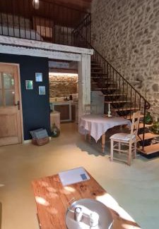 Grillon House | Le MAS DE LA DAME JEANNE