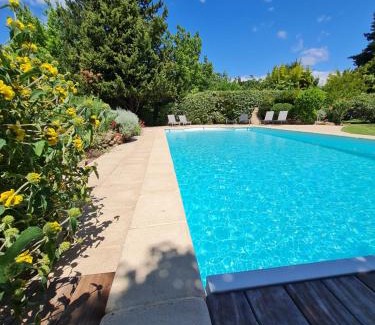 Grillon House | Le MAS DE LA DAME JEANNE