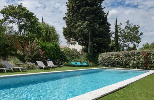 La Garde-Adhemar Villa | Le Mas de la Toulissière, swimming pool and garden in Drôme Provençale