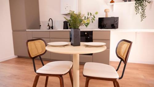 Quartier Bretagne Apartment | Le Mercœur, Studio élégant et calme en hyper centre de Nantes