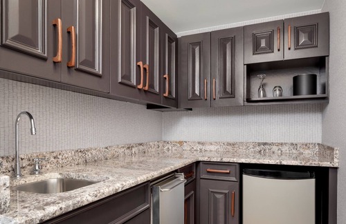Connecticut Ave - K Street Hotel | Le Meridien Washington, D.C., The Madison