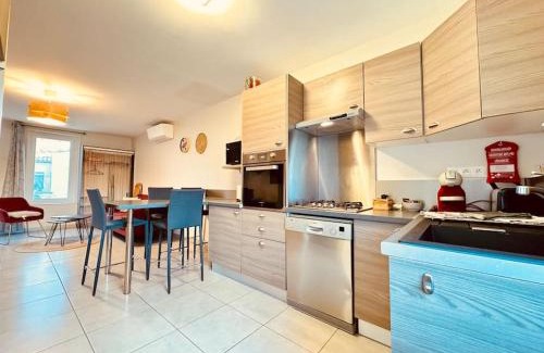 Cuxac-dʼAude House | Le Montadou avec Roof Top - local vélosmotos - netflix - climatisation