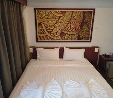 Patong Hotel | Le Moon