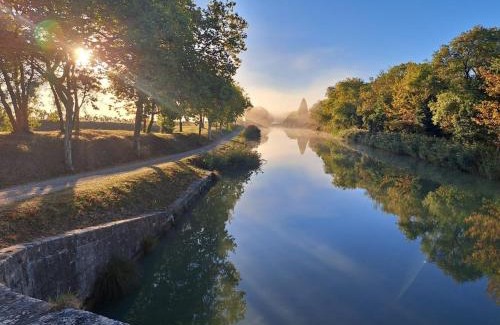 Pezens House | Le nid du canal