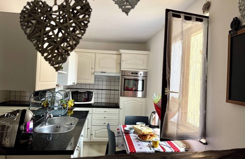 Turckheim Apartment | Le Nid du Veilleur- 6 kms from Colmar