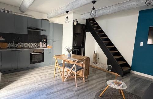 Lambesc Apartment | Le Nid Provençal