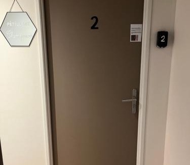 Hincmar Apartment | Le pétillant champenois