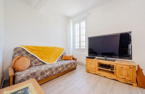 Entrecasteaux Apartment | Le Parpaioun - 3min a pied du Château