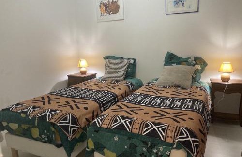 La Charite-sur-Loire Bed & Breakfast | Le patio de Xénia