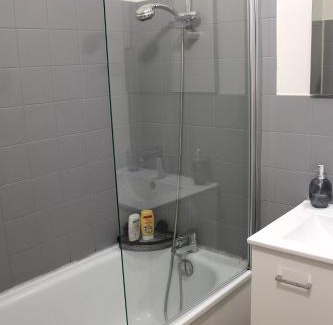 Saint-Helier Apartment | Le "Petit Californie" Studio proche Gare