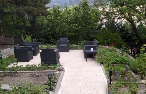 Briancon Bed & Breakfast | Le Petit Randonneur