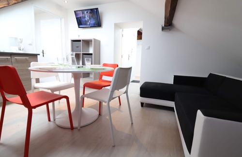 Epinal House | Le Pinacle du Prince-appartement 6-7 Couchages en Mansarde